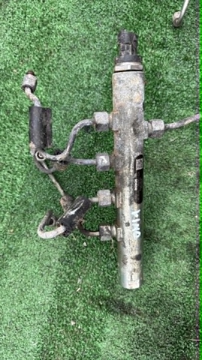 Rampe injection Z PRZEWODAMI 55213269 SAAB 93 9-3 FIAT 1.9 TTID Z19DTR