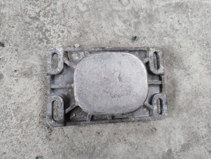 bearing airbags of the engine AUDI A4 B6 2.0 8E0199335