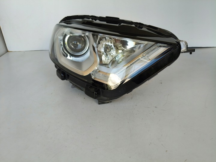 light right REFLEKTOR FORD ECOSPORT 17- LIFT