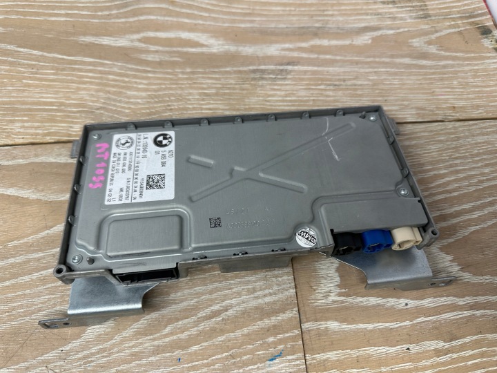 BMW G20 G21 G22 G26 G60 G70 G05 G06 G07 LCI řídící jednotka budíky Kombi modul