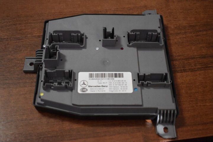 IDEALNY Unité commande confort MERCEDES W213 1 9