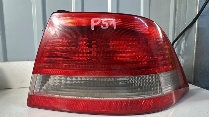 fanale faro destro destra posteriore berlina 02-07r. SAAB 9-3 II 93 oe 12785761 pre restyling