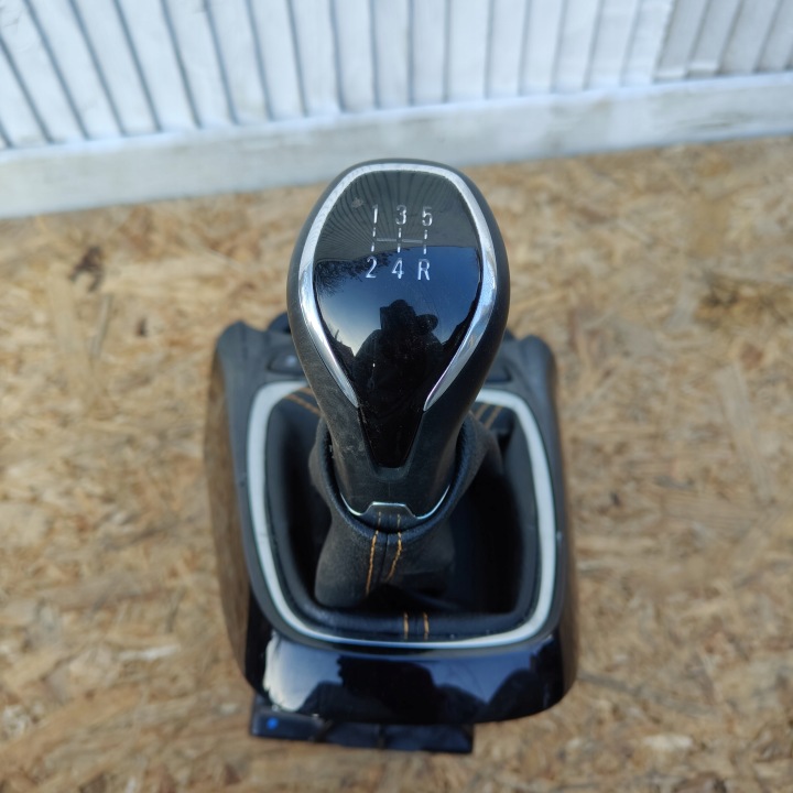 emelő váltókar SEBESSÉGVÁLTÓ OPEL CROSSLAND X 1.2 THP MANUAL