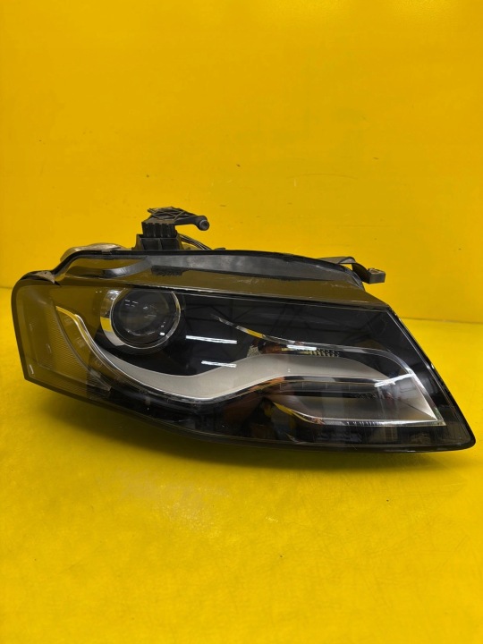 Licht rechts Audi A4 B8 8K0 Xenon Nieskretny 8K0941004C