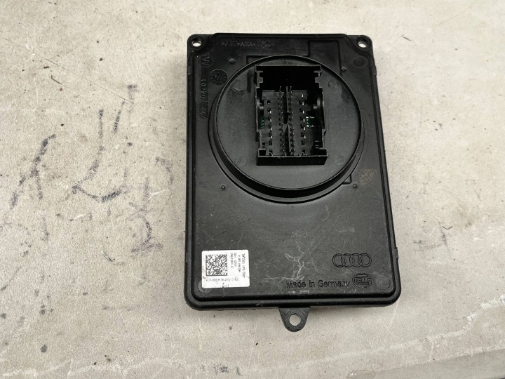 Bedienteil LED REFLEKTORA AUDI A6 S6 C8 4K 4K0941592AL @M