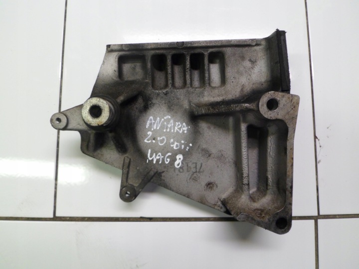 OPEL ANTARA 2.0CDTI 2.0 CDTI Supporto motore staffa fissaggio 96440352