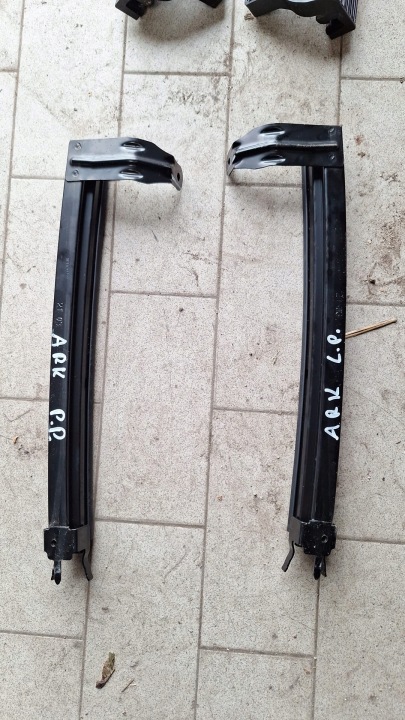 PROWADNICA Tür Fenster PRZEDNIEJ RENAULT ARKANA 802262248R 802172695R