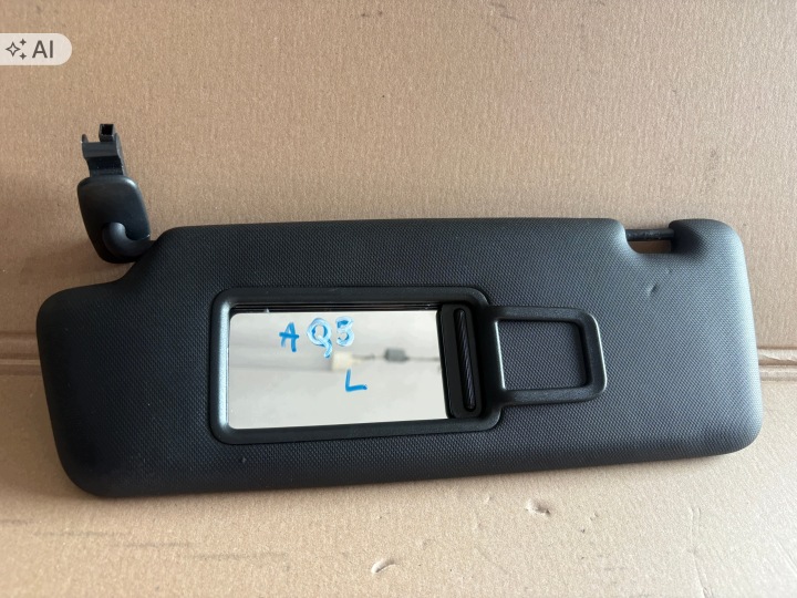 AUDI Q3 visor left 8K0857551