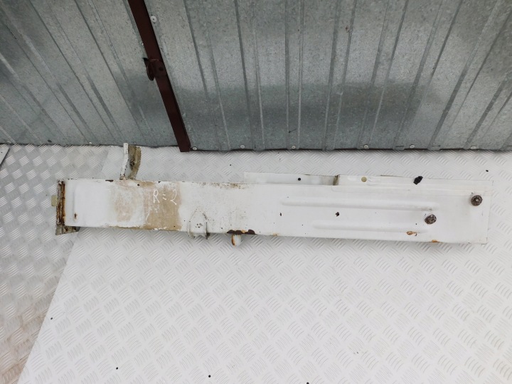 Mercedes Sprinter 906 VW Crafter Longeron avant Droit Passegers 122cm OEM
