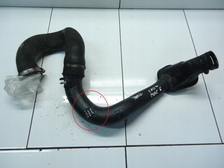 RENAULT TRAFIC II 2.0DCI tubo Tubazione radiatore intercooler 8200887170 93862376