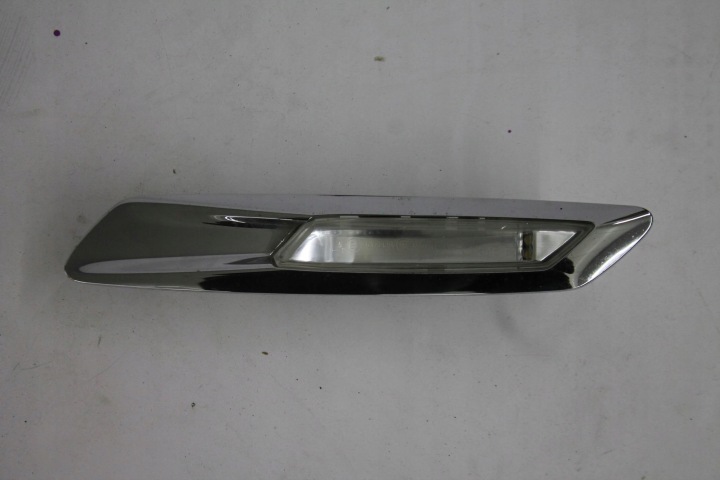 Blinkerleuchte rechts W Kotflügel 7154168 BMW F10 F11