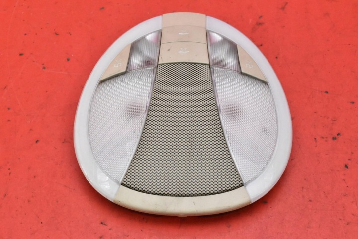 light lighting of the interior rear part A2118207501 MERCEDES CLS C219 04-08
