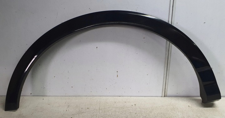 AUDI Q3 II 83A Leiste Schutzleiste des Kotflügels heck hinten rechts 83A853818B