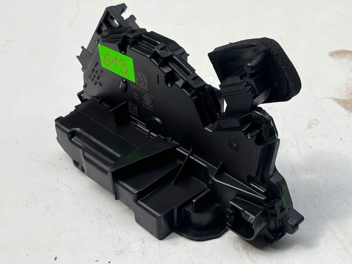 VOLKSWAGEN SEAT SKODA lock door left front 5TB837015B @M