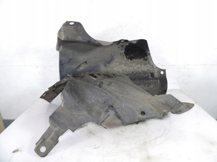 RENAULT CLIO 4 IV podblatník predok pravé 638428084R
