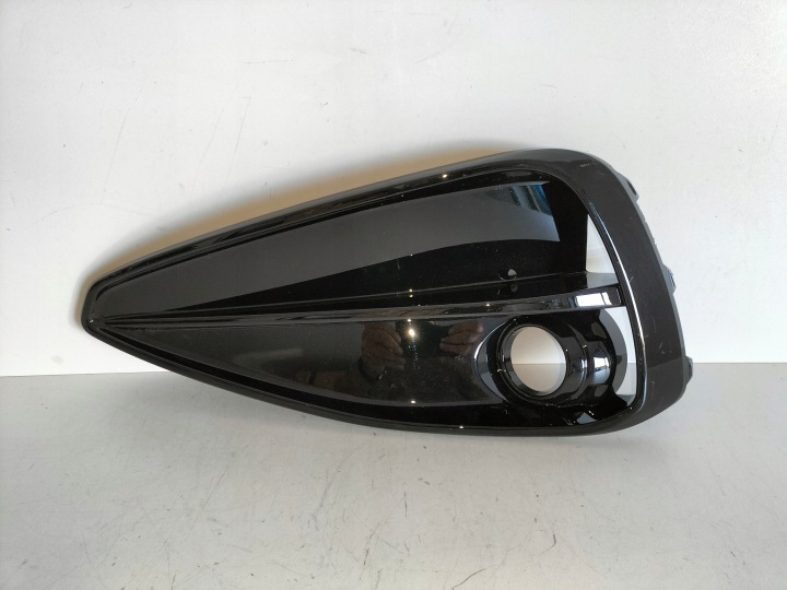 Grill Lüftungsgitter der Stoßstange vorne links HYUNDAI I30 III LIFT 24