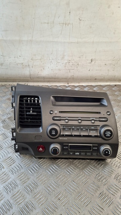 RADIO tvorničke HONDA CIVIC VIII