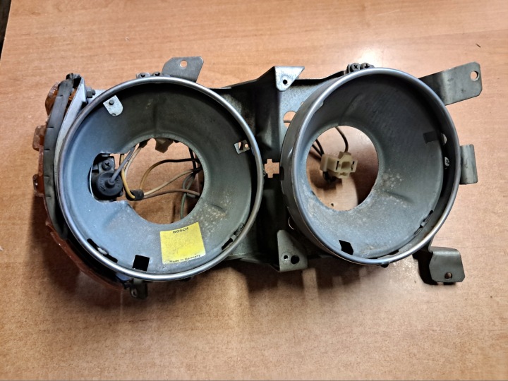 SZKIELET Leuchte PRAWEJ MERCEDES 107 SL USA 1305233056