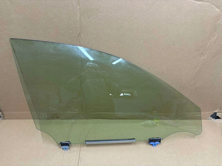 window door right front LEXUS IS II DOT23 AS2 43R-00012