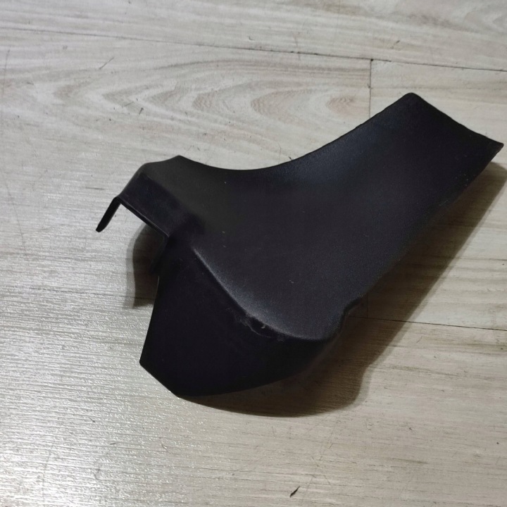 Element PANNELLI PORTA PORTIERA PORTELLONE COFANO POSTERIORE posteriore Bocchetta Destro Jaguar F-Pace HK8344250BC