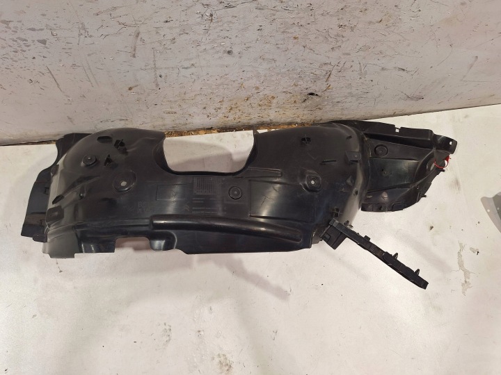 mudguard front right 9811931180 CITROEN C3 III 2016