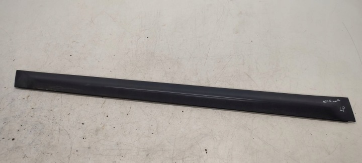 moulding door left front Audi A6 C6 3,0 TDI Allroad