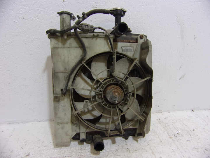 Kühler Wasserkühler Z WENTYLATOREM CITROEN C1