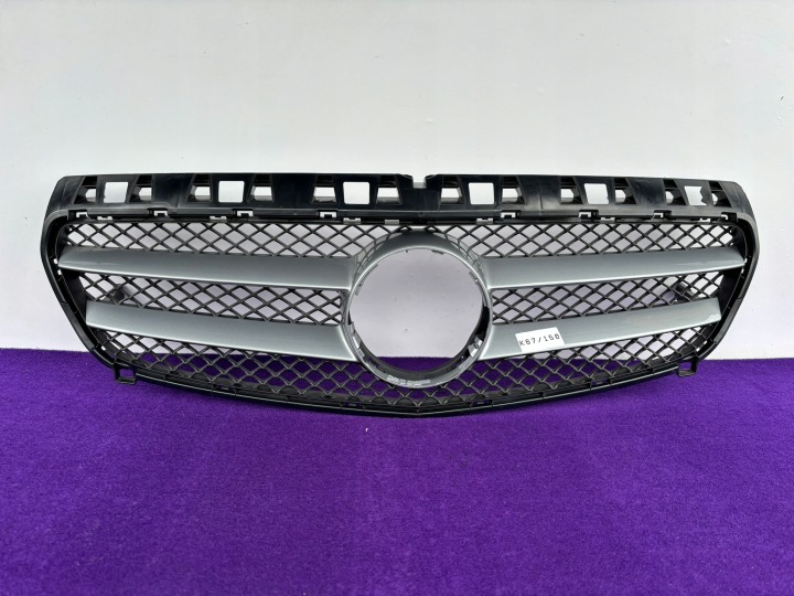 MERCEDES A-KLASA 176 GRILLE ORIGINAL NOWKA A1768880260 K67/150