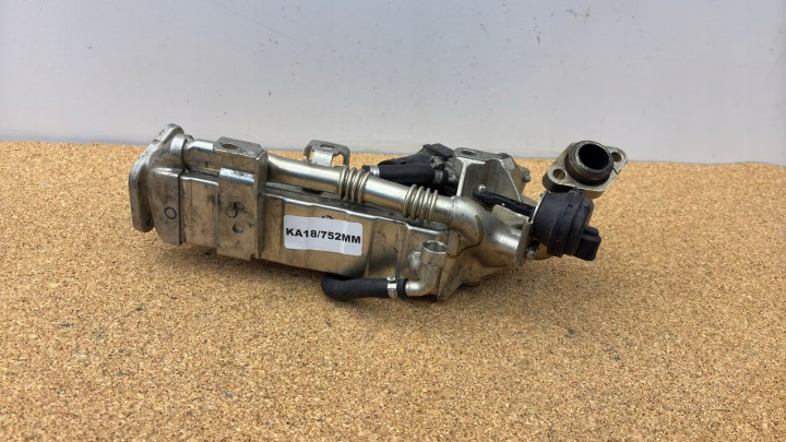exhaust gas cooler EGR BMW F10 F11 F12 F20 F25 F30 847699301 KA18/752MM