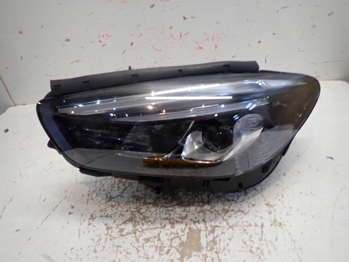 light front left MERCEDES B-KLASA W247 FULL LED