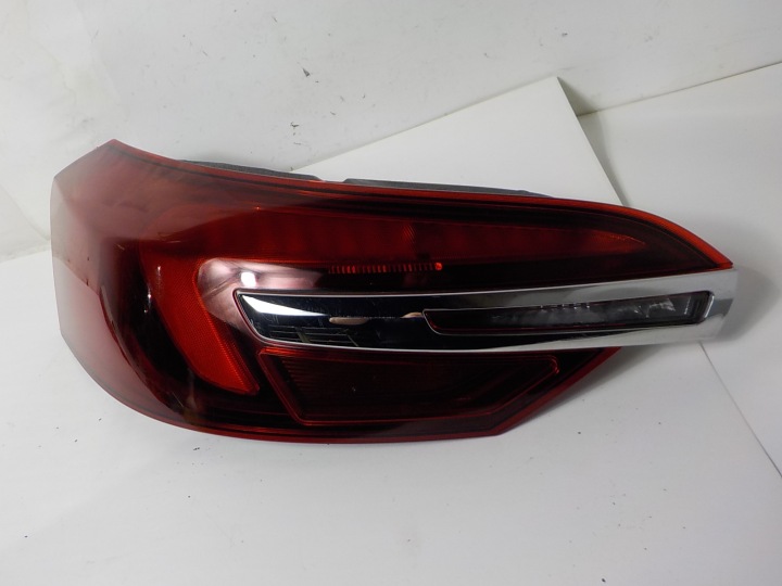 OPEL INSIGNIA A KOMBI LIFT Licht links hinten links heck