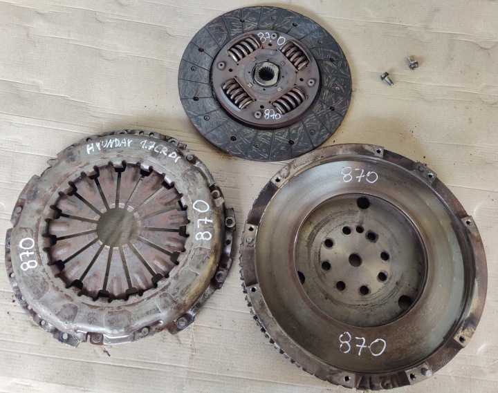 KIA HYUNDAI 1.7CRDI D4FD wheel flywheel pressure plate disc 324074610 870