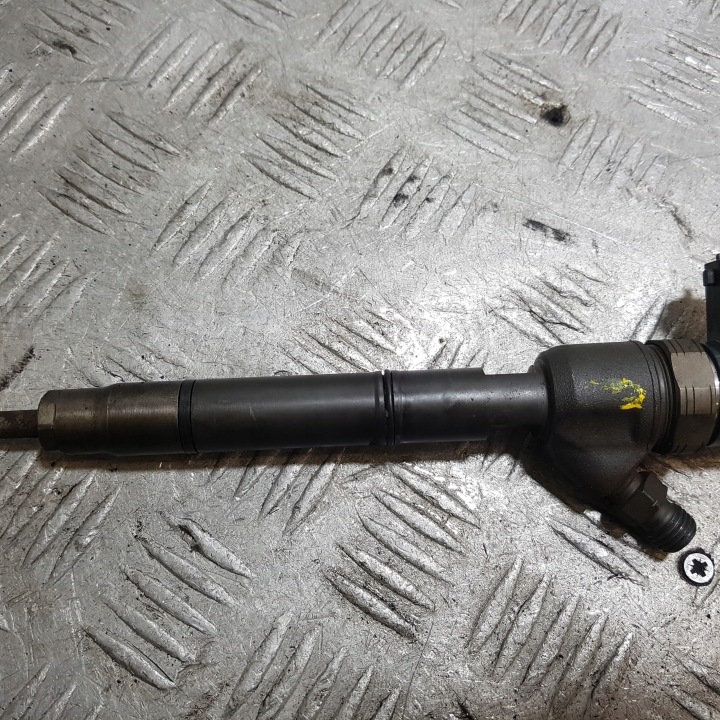 Einspritzdüse Einspritzdüse Pumpe-Düse-Einheit KIA CEED 0445110320, 33800-2A900