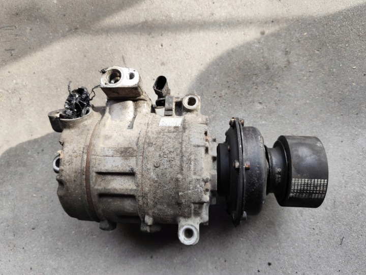 Compresseur Compresseur Climatisateur air conditionné VW T5 2.5 TDI 7H0820805F