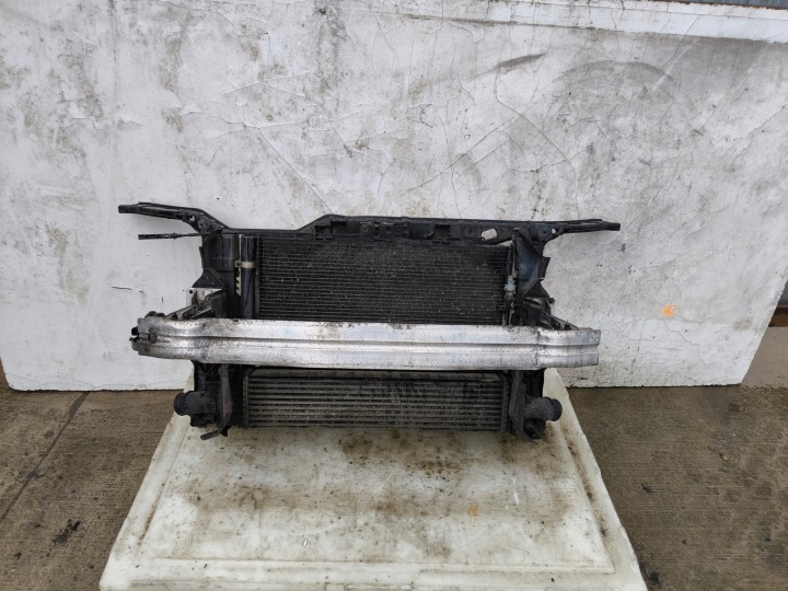 Schlossträger komplet AUDI A4 B8 1.8 2.0 TDI TFSI 1 Lüfter MANUAL