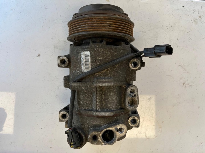 KIA RIO IV STONIC 1.2 compressor of the air conditioning compressor; KLIMY 1E39E-17100