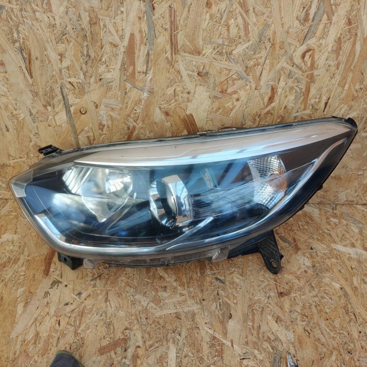 Renault Captur 2013 vorne Seite links Licht vorne