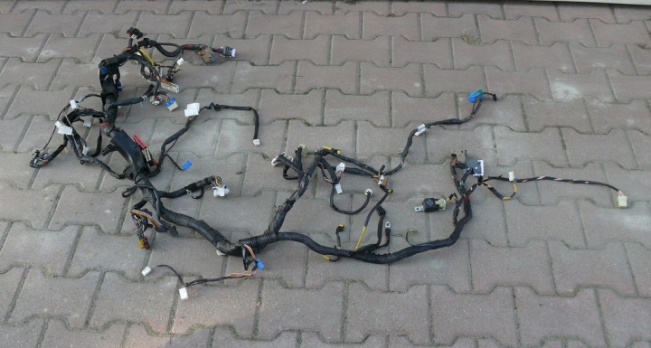 kablovacka svazek elektricka přístrojovky HYUNDAI I30 1.6 16V 126KM G4FC DOHC 07