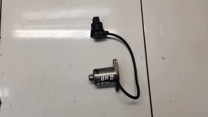 OPEL ASTRA SAAB érzékelő szint olaj 13105597