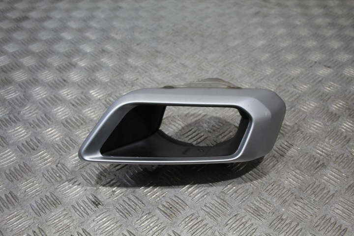 TERMINAL ÉCHAPPEMENT DE L’ÉCHAPPEMENT GAUCHE BMW X5 G05 7493625
