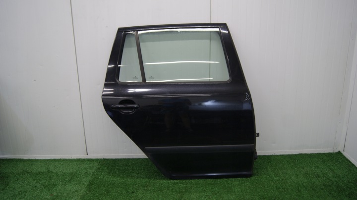 dveře pravý záď SKODA OCTAVIA 2