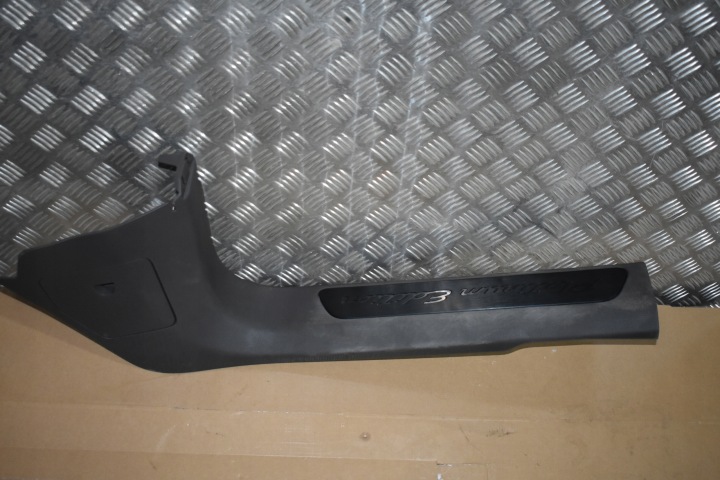 moulding threshold right PORSCHE PANAMERA 971 ACHATGRAU 1