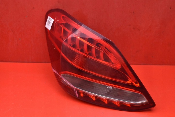 Licht links heck hinten LED UK A2059061157 MERCEDES C-KLASA W205 14-21
