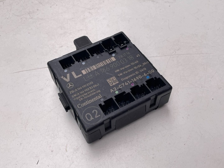 MERCEDES W156 W166 W117 modulo PORTA Portiera sinistra Anteriore A1669000318 !J