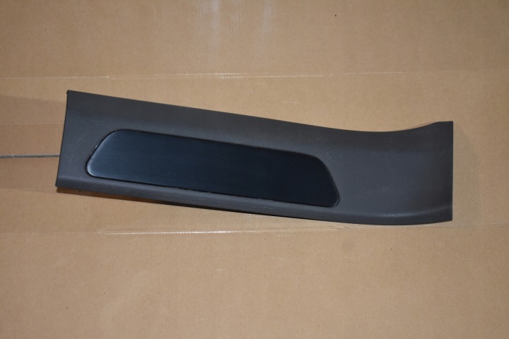 moulding cap of the threshold left PORSCHE PANAMERA 971 1