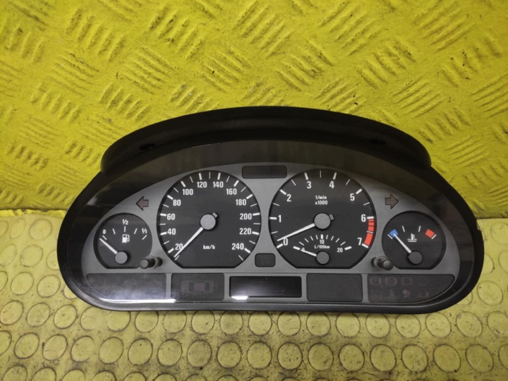 BMW E46 2.2 Kombiinstrument 6910275