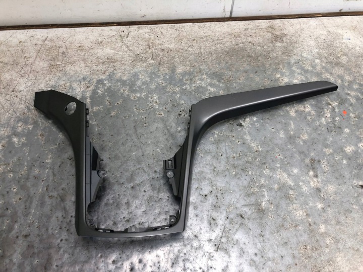 lišta DEKOR konzoli FORD KUGA MK2 LIFT FV41-S045H93-APW