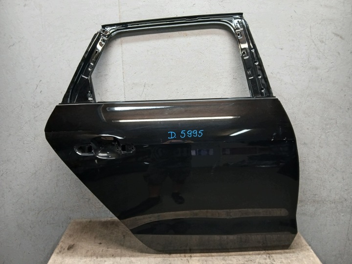 portière arrière droit AUDI A4 B9 8W KOMBI LIFT 19