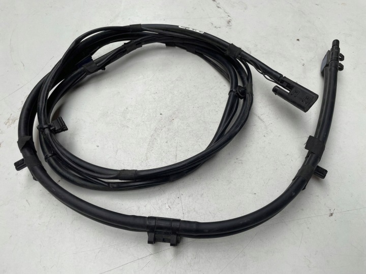 MERCEDES W176 12- Tuyau flexible Liquide DO Lave phares Vitres CZOLOWEJ A1768600192 !J