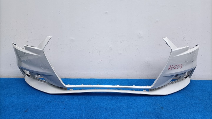 AUDI A3 8V LIFT 16R+ Stoßstange vorne + DEKIELKI 8V3807437AF RB203